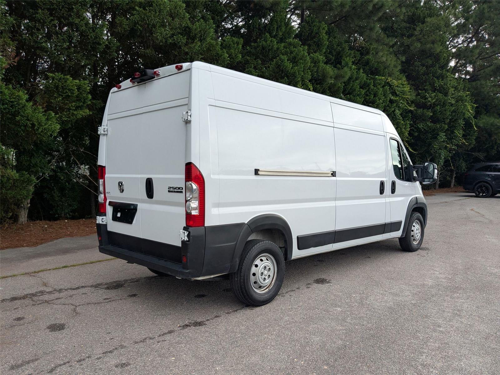 2023 Ram ProMaster 2500 photo 6