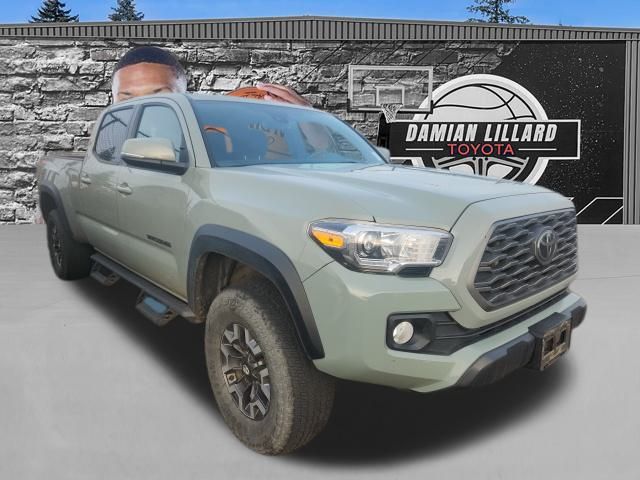 2022 Toyota Tacoma TRD Off Road's photo