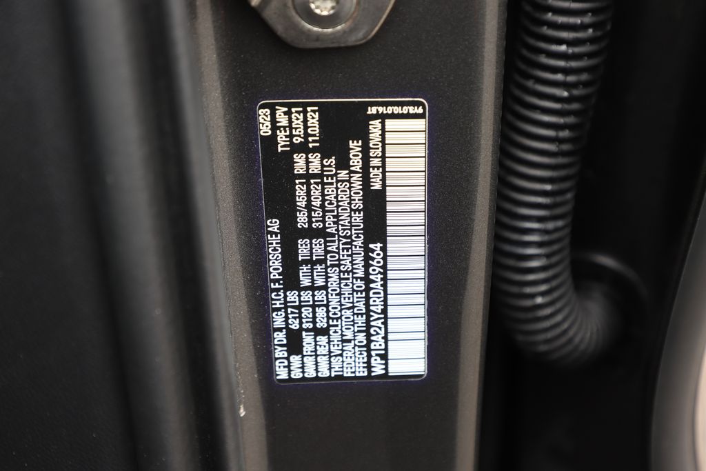 2024 Porsche Cayenne Coupe Base photo 59