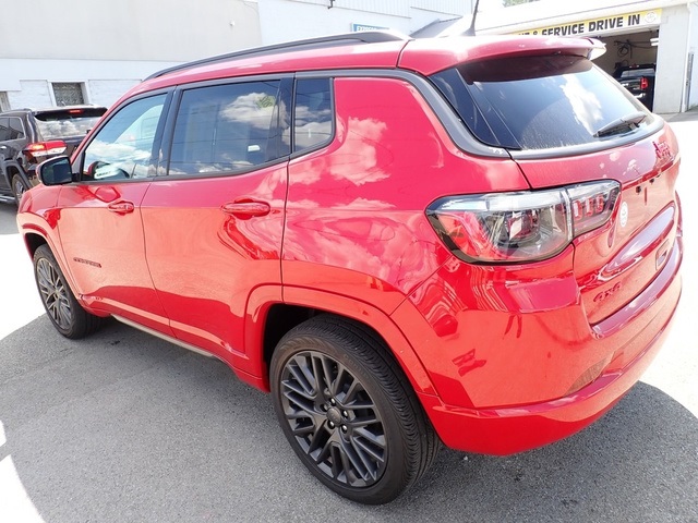 2022 Jeep Compass High Altitude photo 3