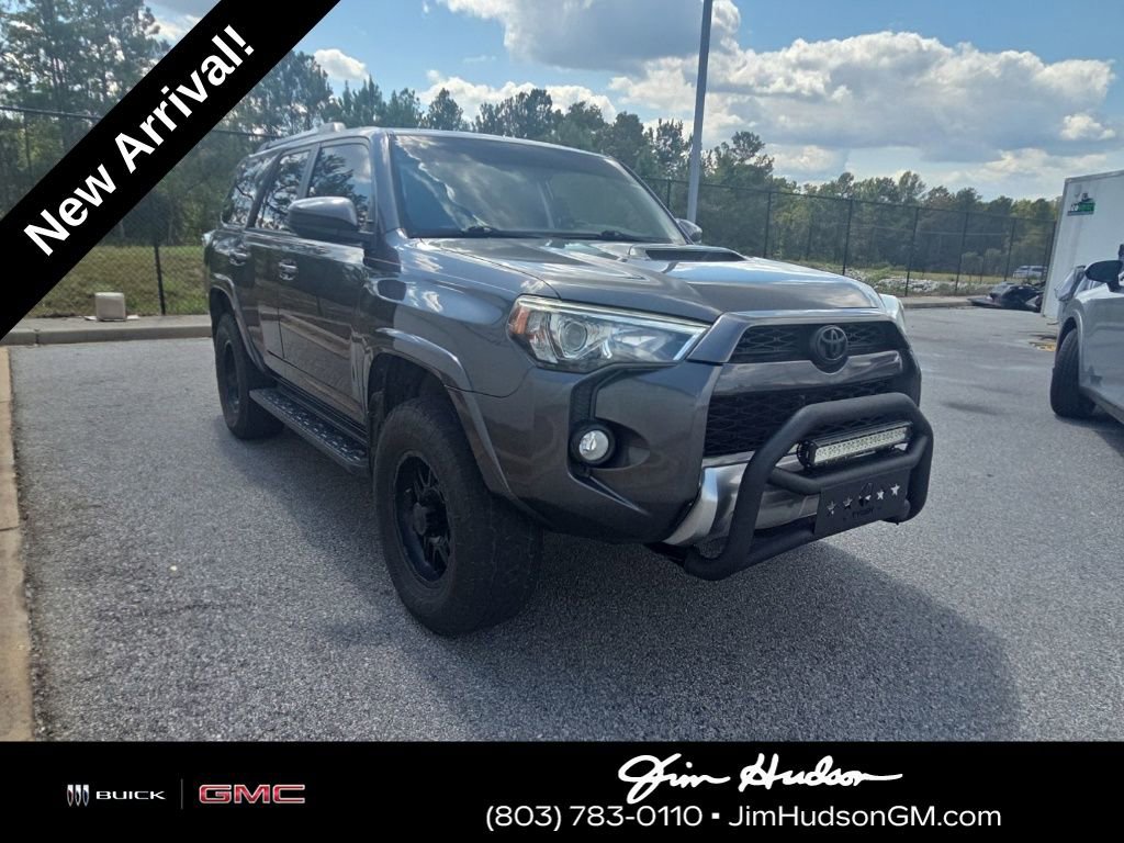 2015 Toyota 4Runner Limited photo 2