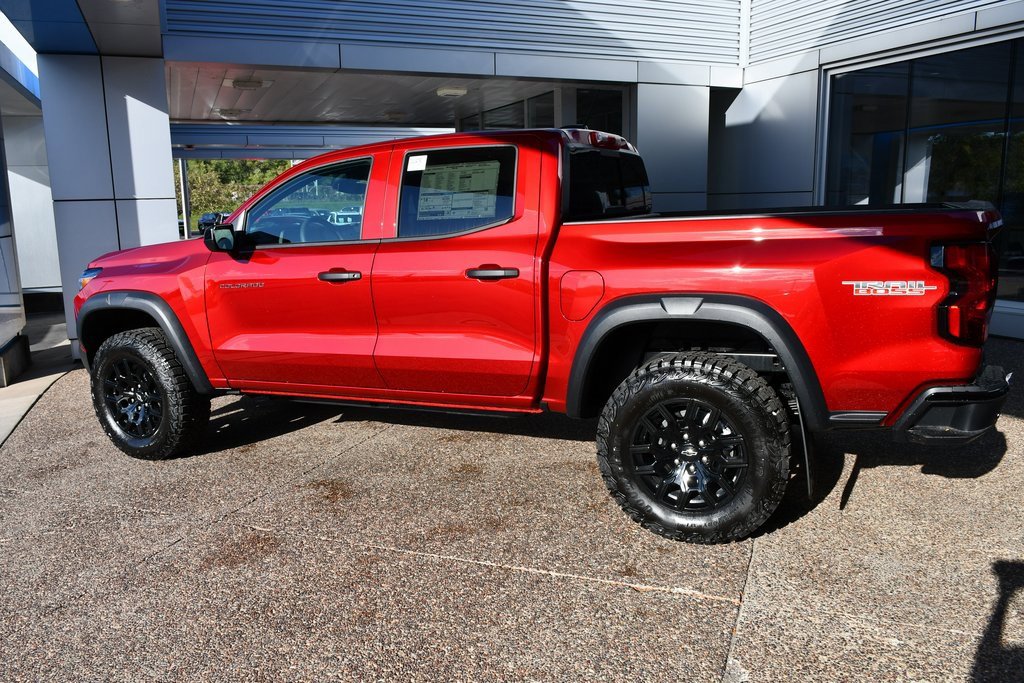 2026 Chevrolet Colorado Trail Boss photo 4