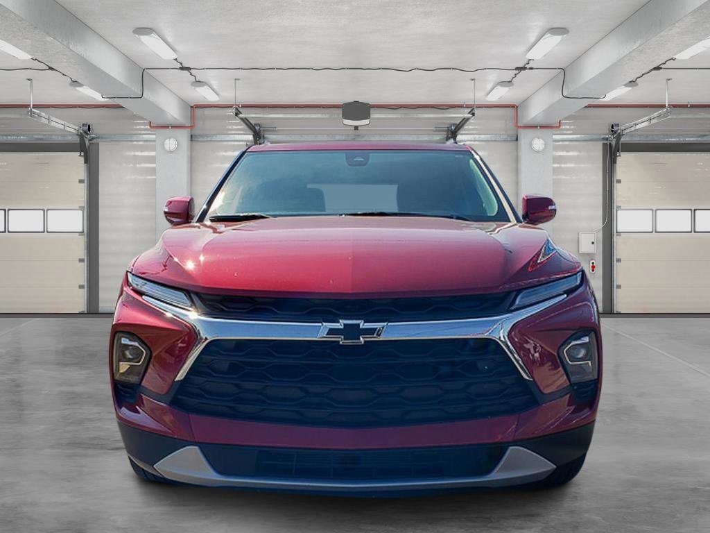 2025 Chevrolet Blazer 3LT photo 2