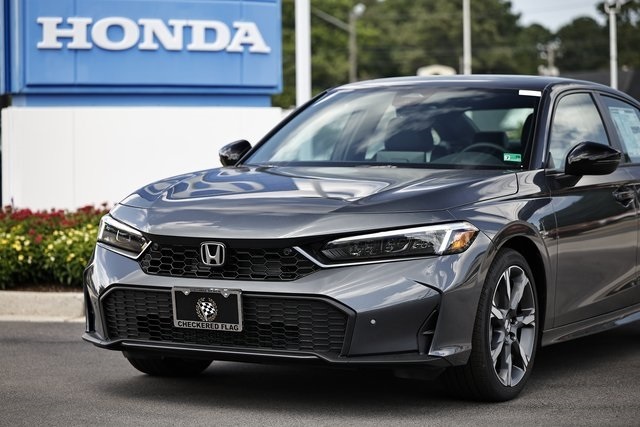 2026 Honda Civic Hybrid Sport Touring photo 2