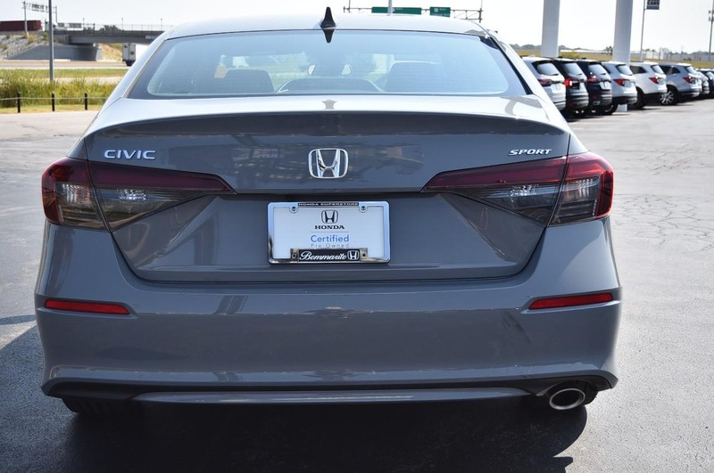 2025 Honda Civic Sport photo 6