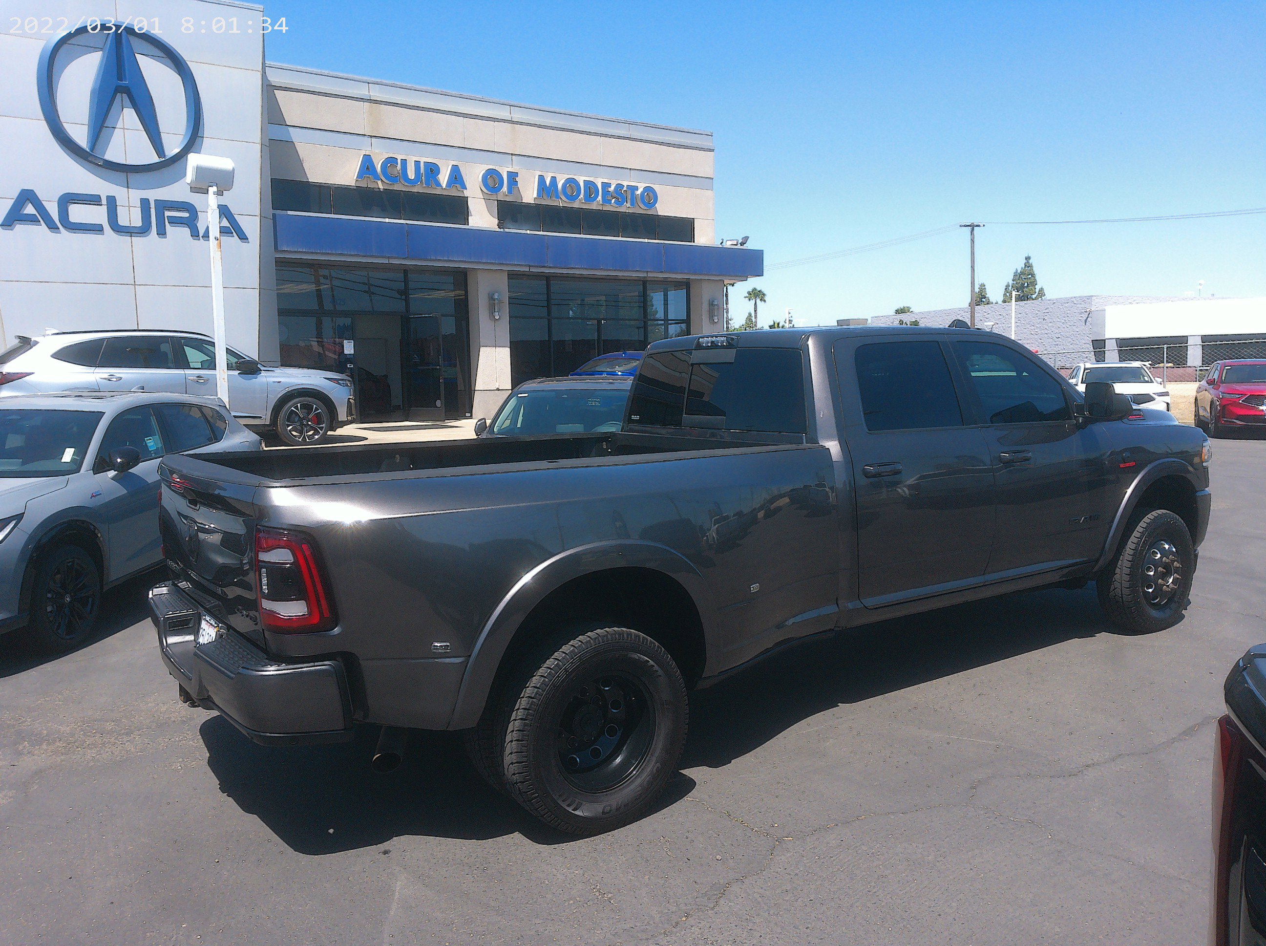 2020 Ram 3500 Laramie photo 6