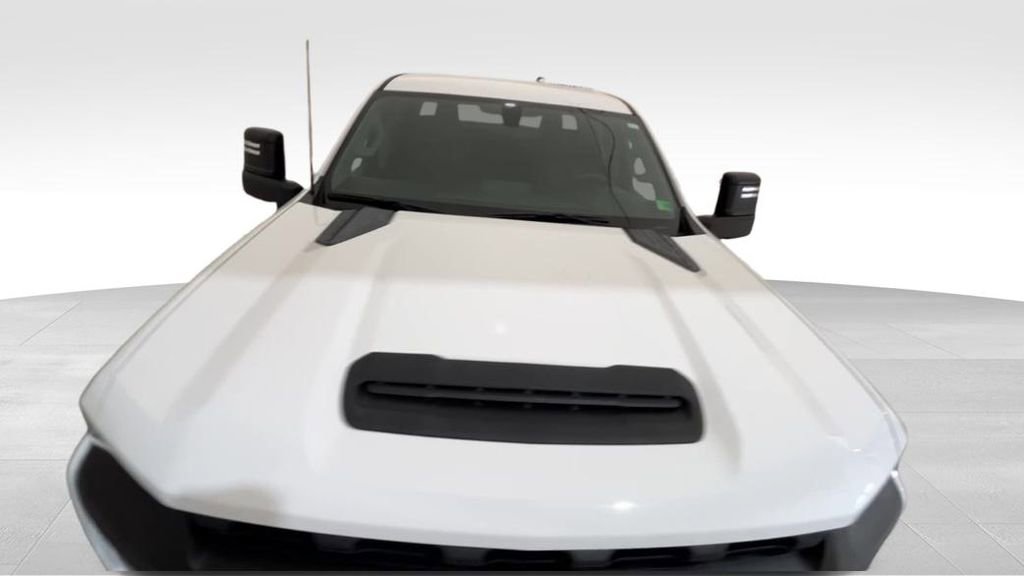 2023 Chevrolet Silverado 2500HD Work Truck photo 3