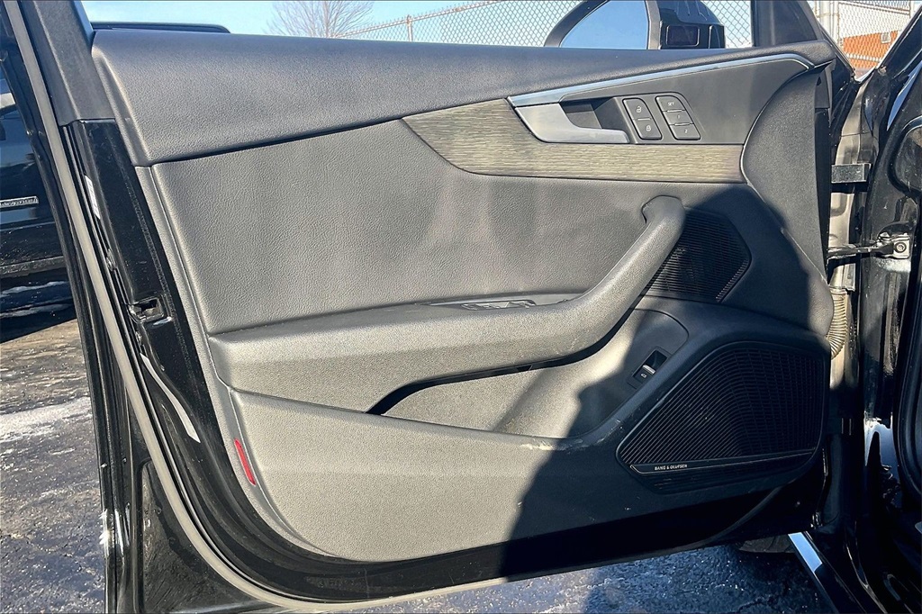 2018 AUDI A4 - Image 20