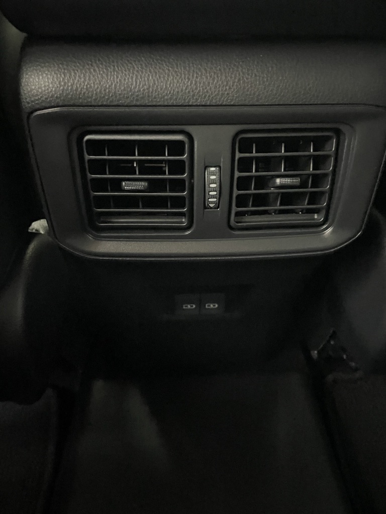 2025 Toyota RAV4 Hybrid XSE photo 26