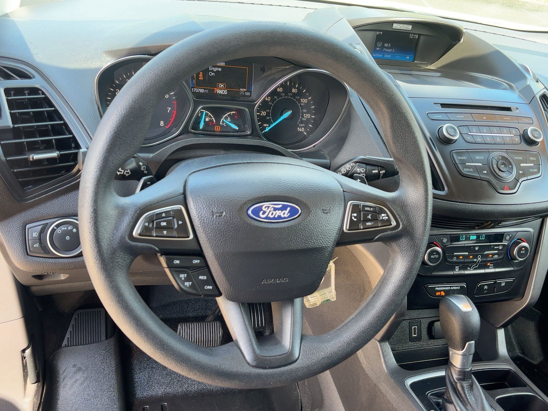 2017 Ford Escape SE photo 19