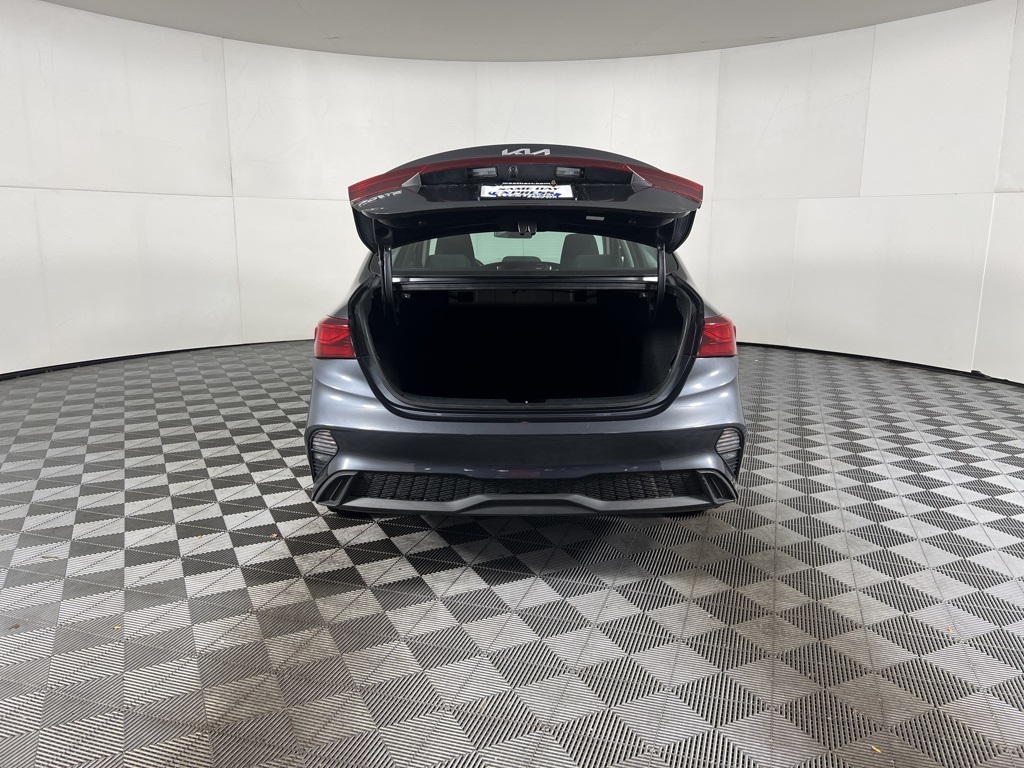 2023 Kia Forte LXS photo 7