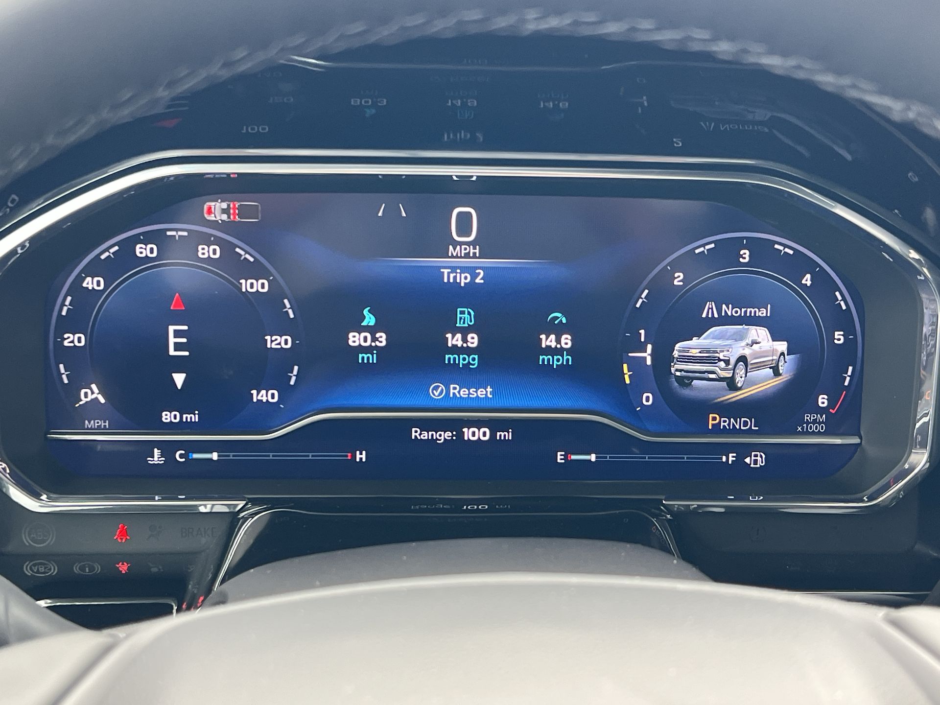 2025 Chevrolet Silverado 1500 RST photo 9