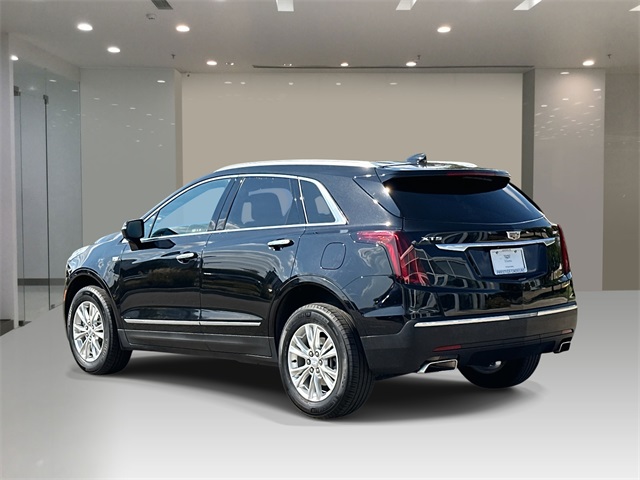 2023 Cadillac XT5 Luxury photo 3