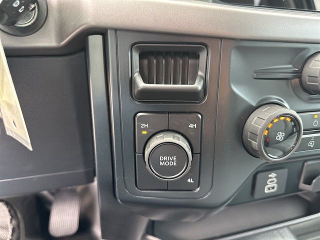 2025 Ford F-150 XL photo 25