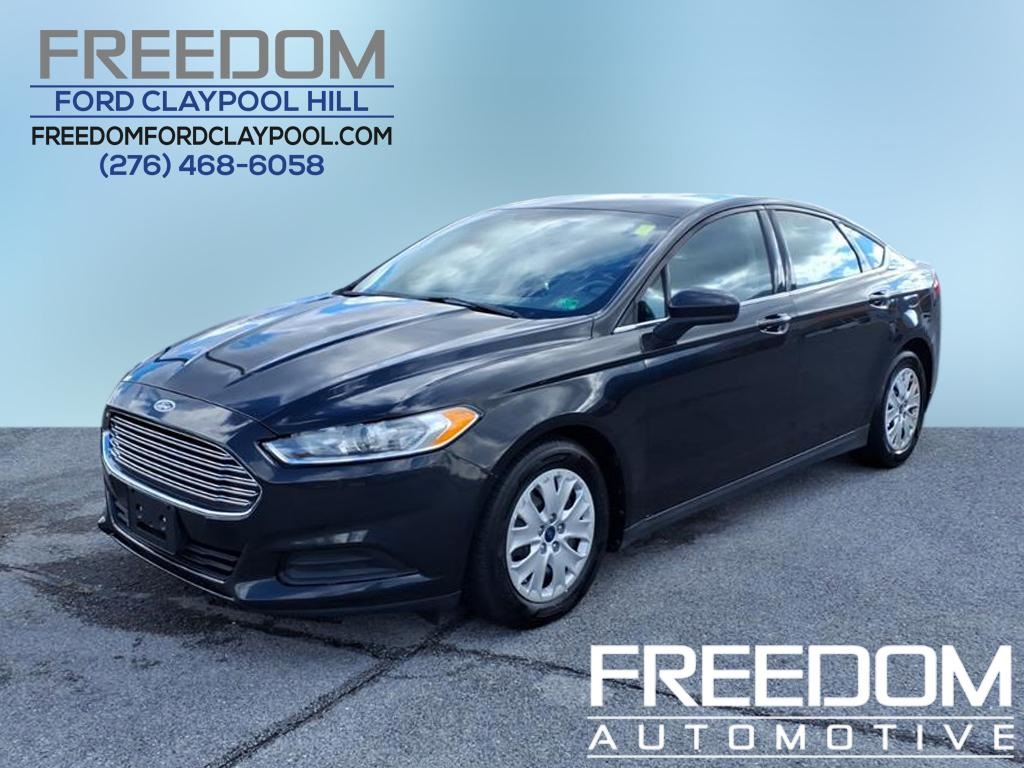 2013 Ford Fusion S