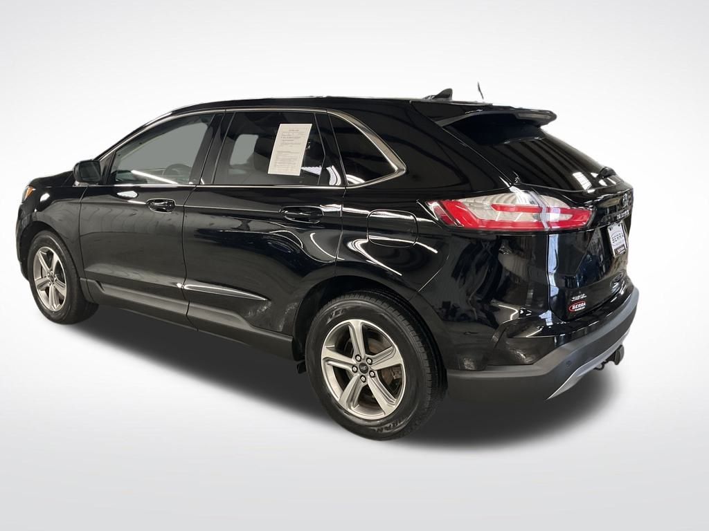 2023 Ford Edge SEL photo 3