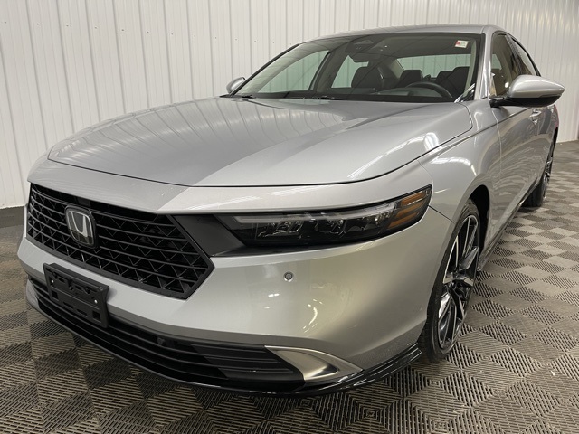 2023 Honda Accord Hybrid Touring photo 9