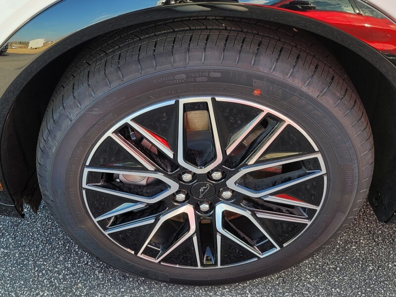 2024 Ford Mustang Mach-E Premium photo 4