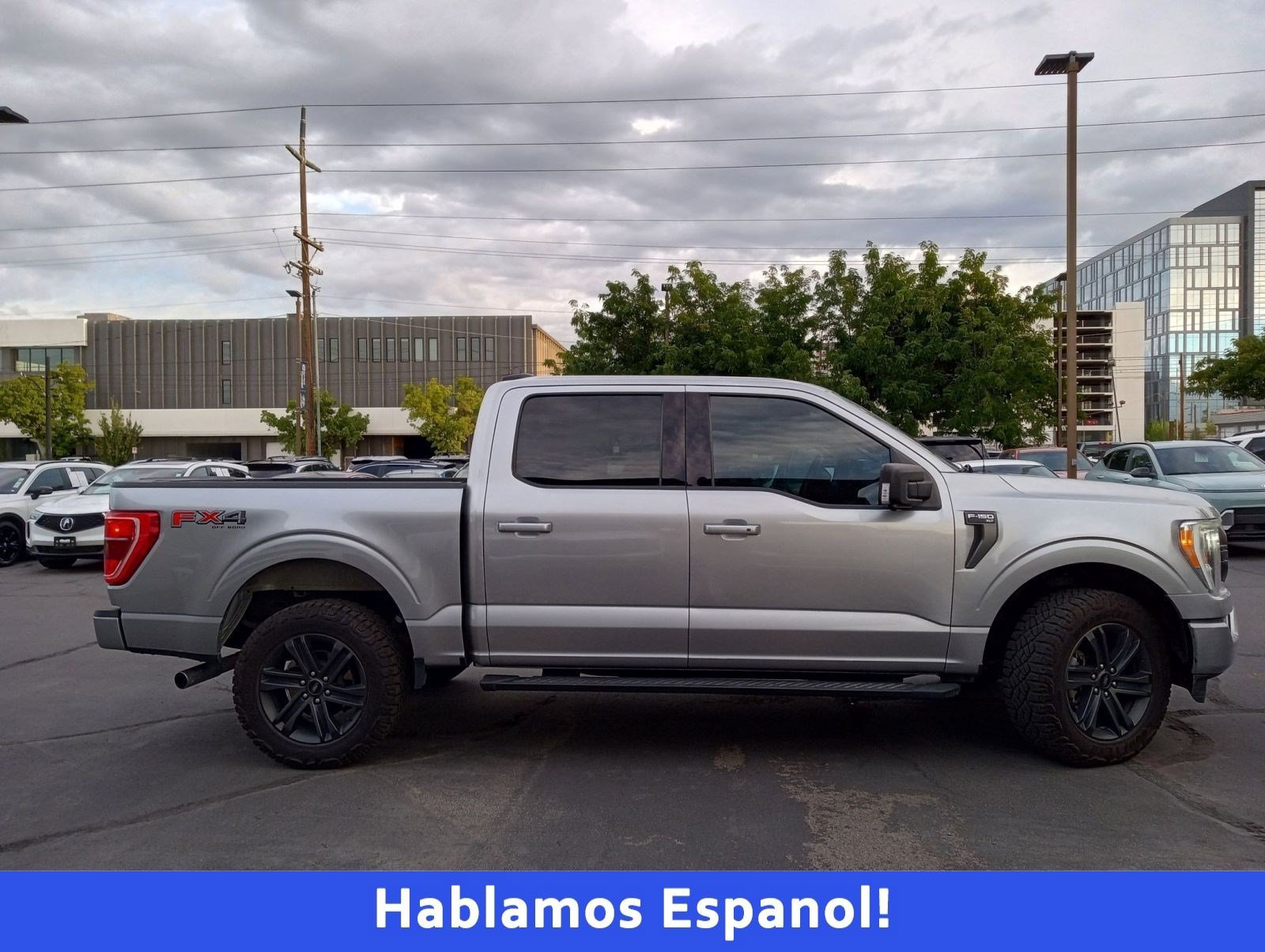 2021 Ford F-150 XLT photo 2