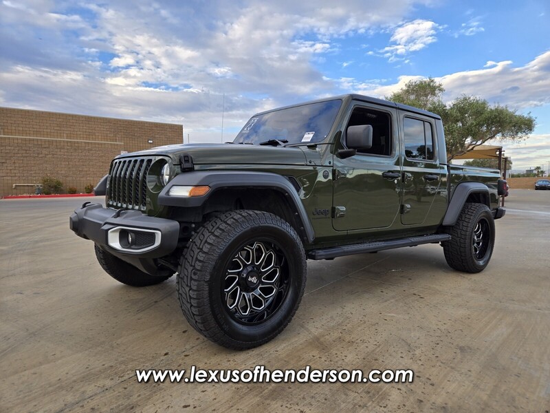 2023 Jeep Gladiator Sport photo 2