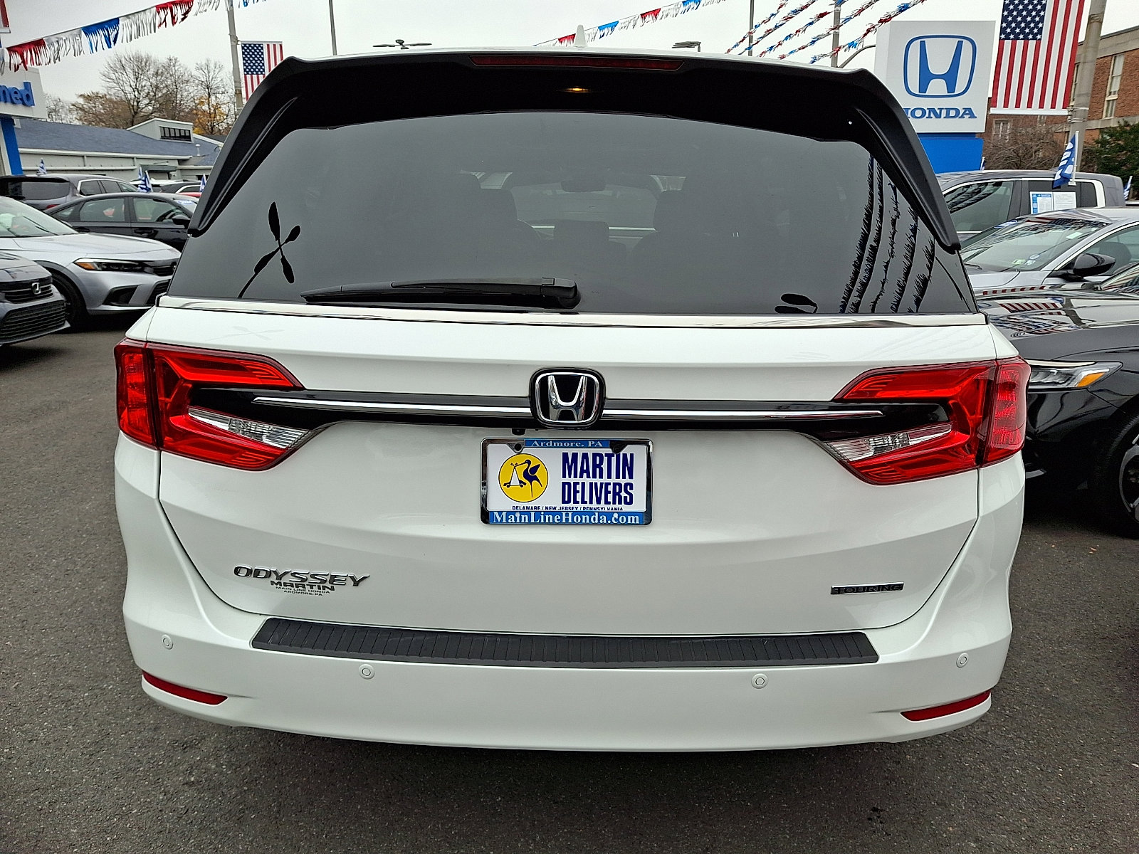 2023 Honda Odyssey Touring photo 4