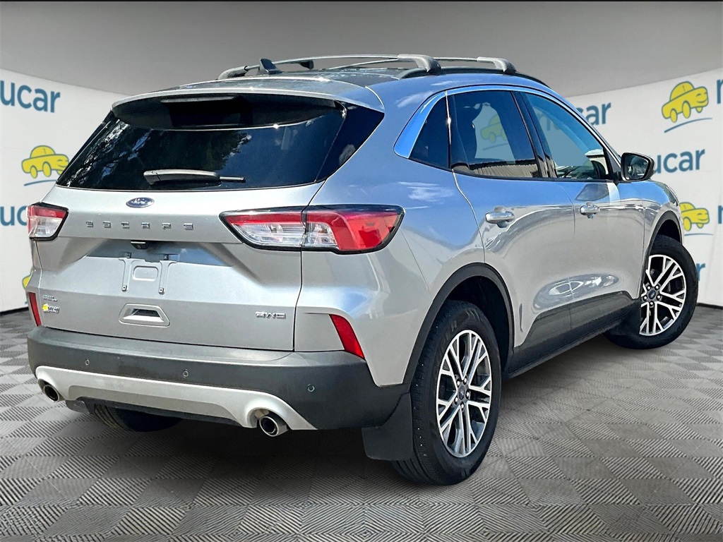 2022 Ford Escape SEL photo 6