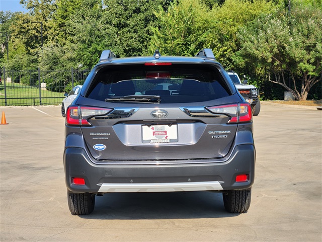 2023 Subaru Outback Touring photo 4