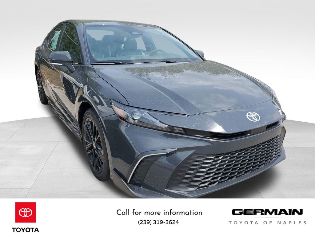 2025 Toyota Camry SE photo 3