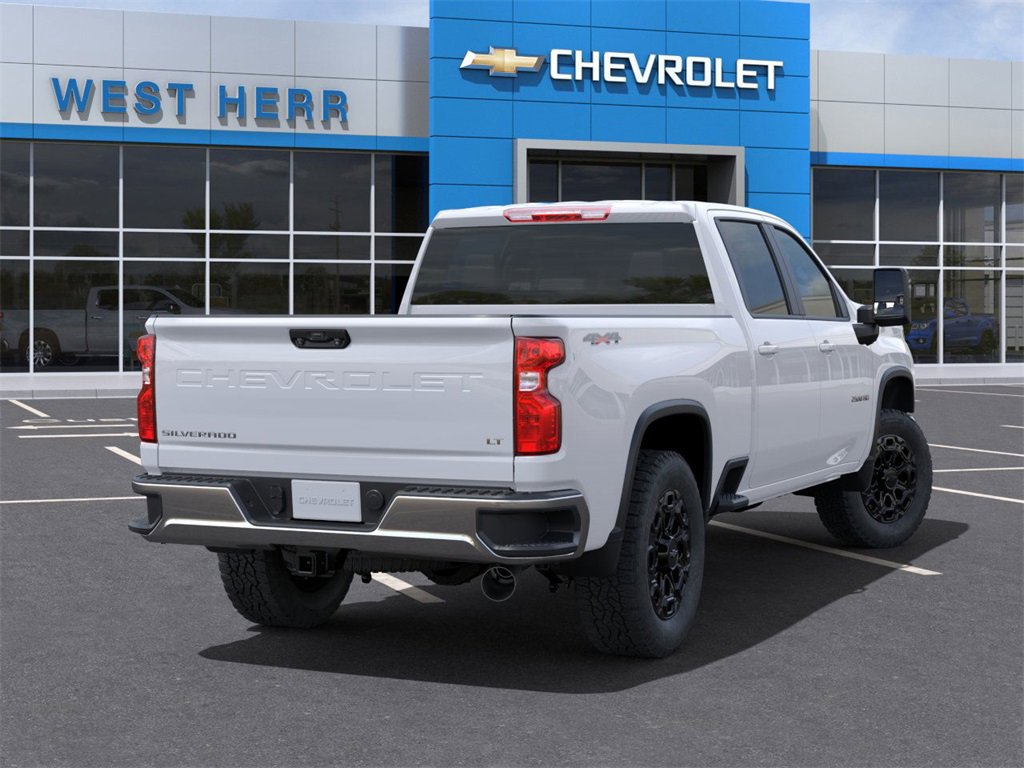 2025 Chevrolet Silverado 2500HD LT photo 4