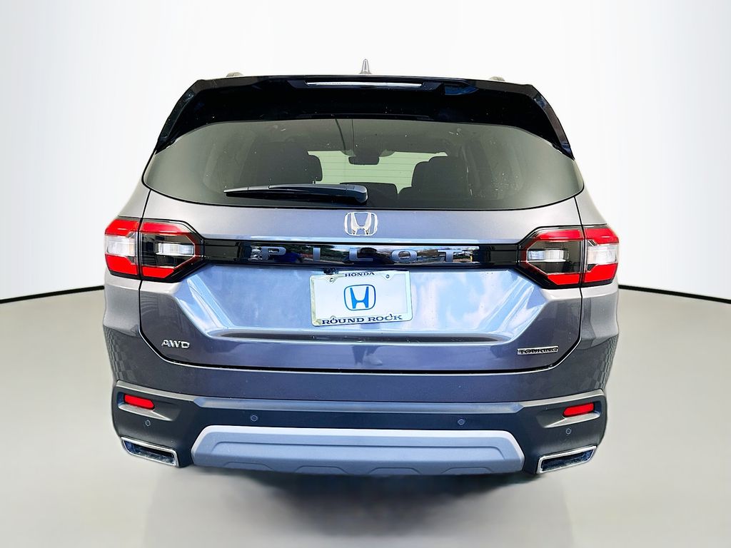 2025 Honda Pilot Touring photo 3