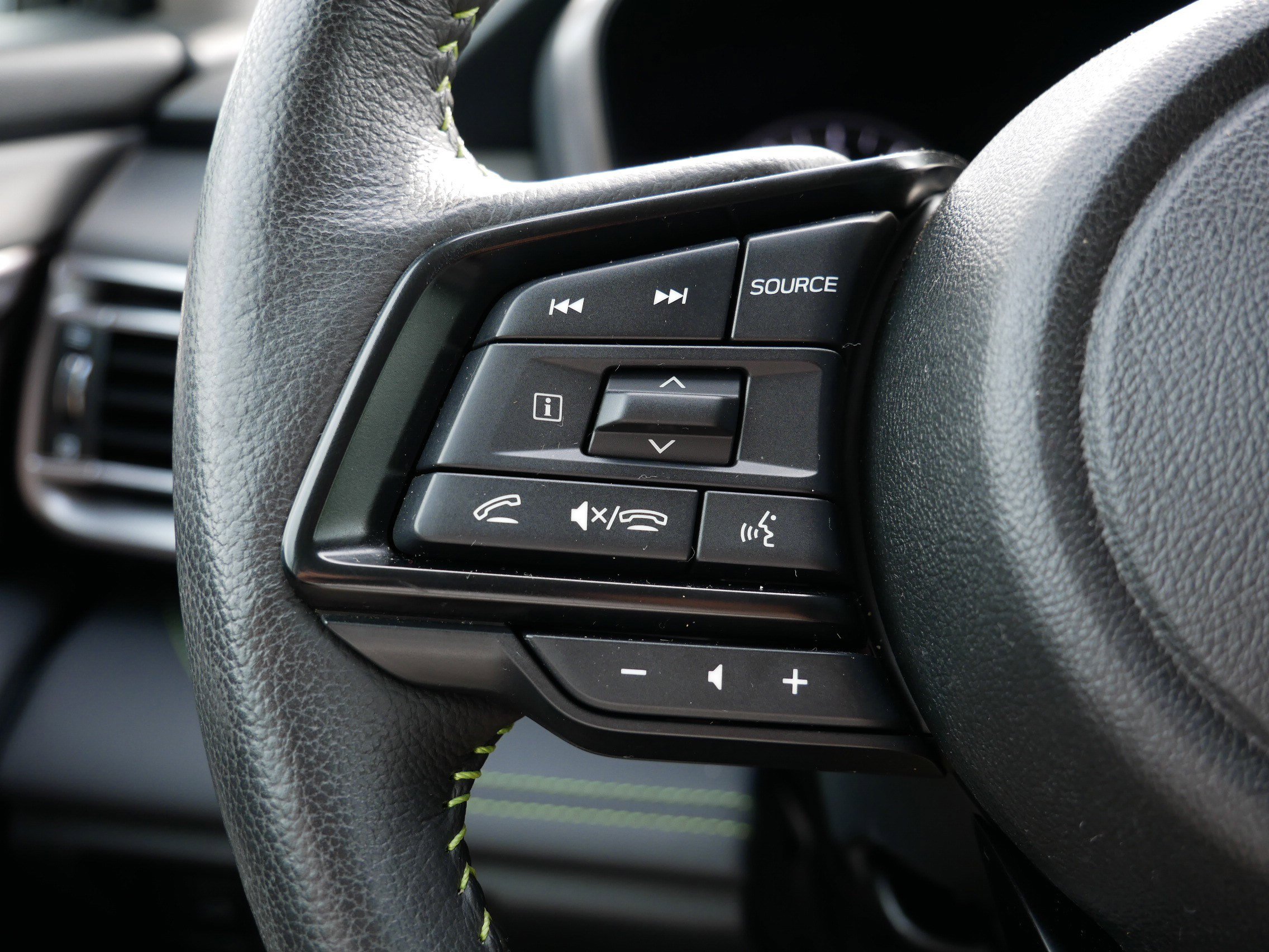 2024 Subaru Outback Onyx Edition photo 28