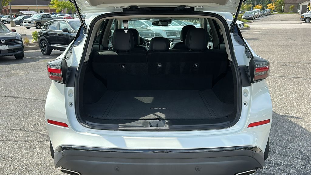 2024 Nissan Murano SV photo 26