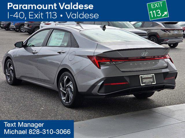 2025 Hyundai Elantra Hybrid SEL Sport photo 2