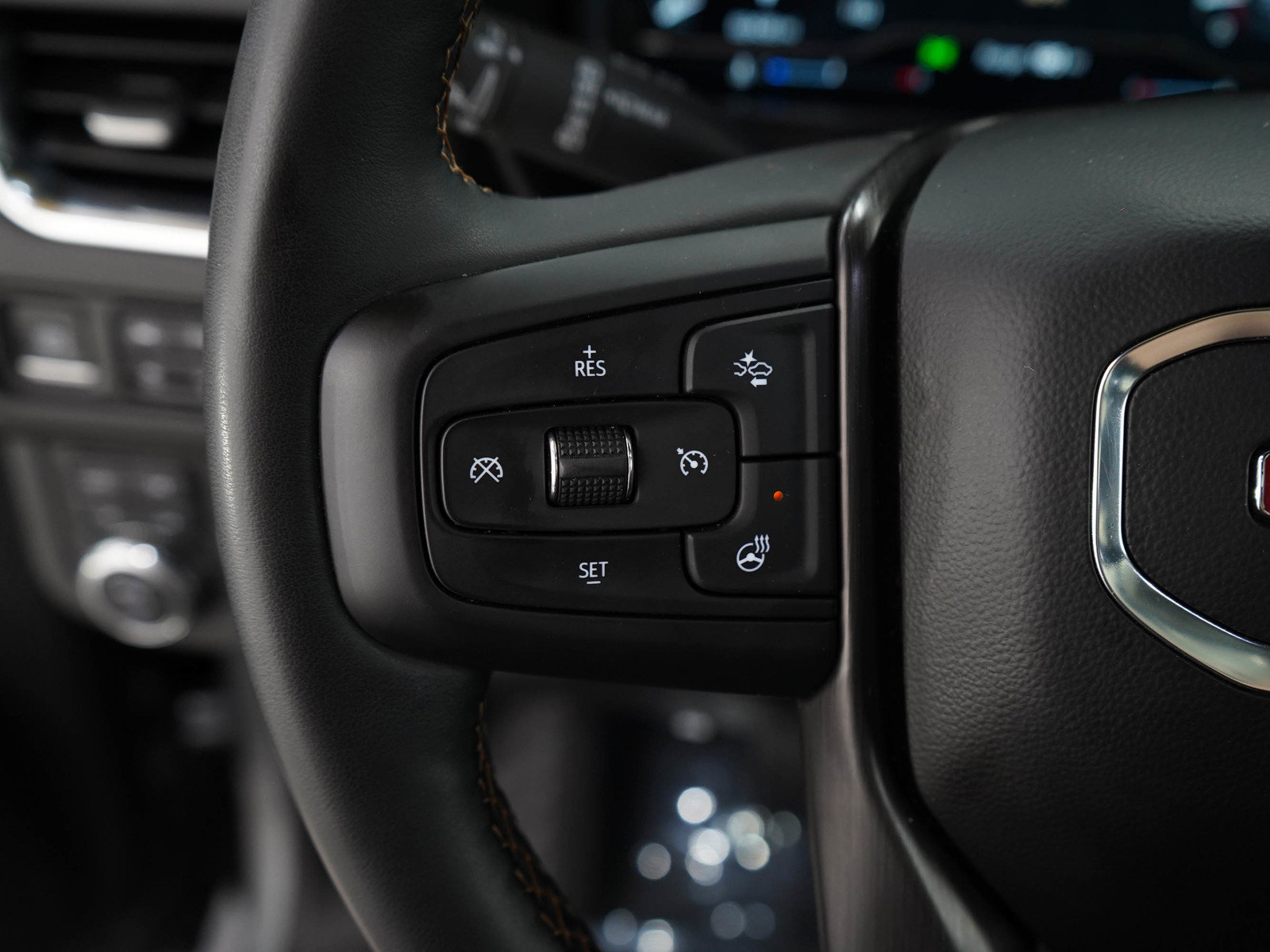 2023 Gmc Yukon XL AT4 photo 23