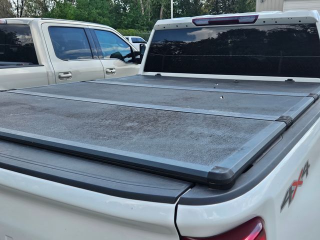 2023 Chevrolet Silverado 2500HD LT photo 4