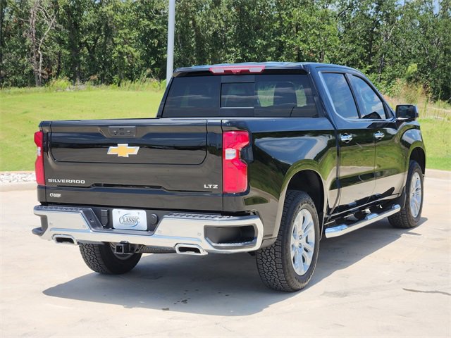 2025 Chevrolet Silverado 1500 LTZ photo 4