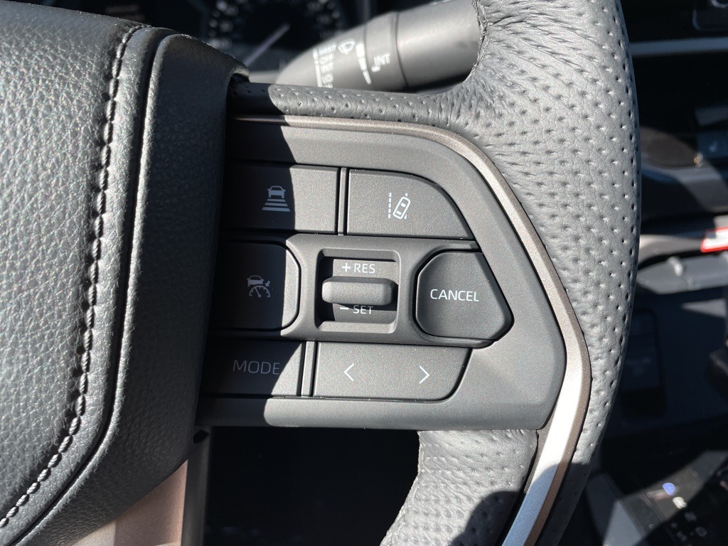 2026 Toyota Tundra SR5 CrewMax photo 11