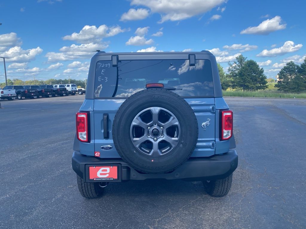 2025 Ford Bronco Big Bend photo 4