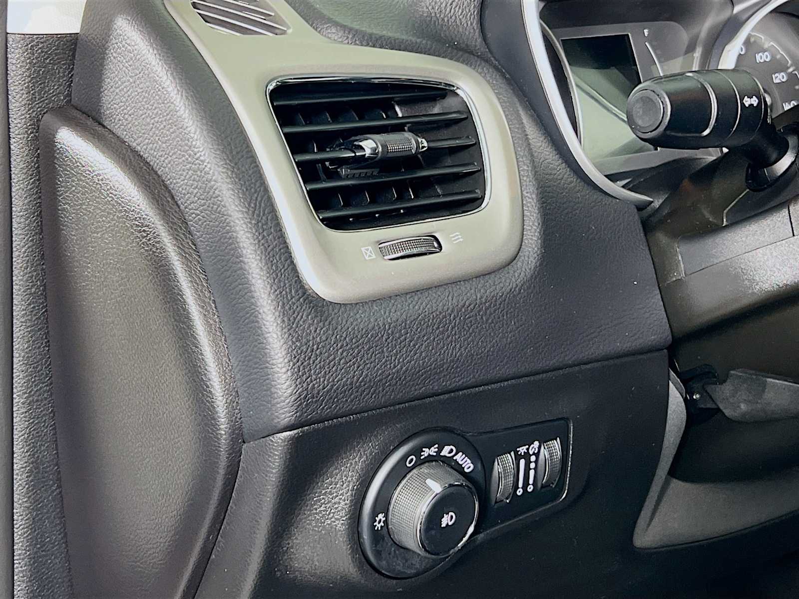 2019 Jeep Compass Latitude photo 6