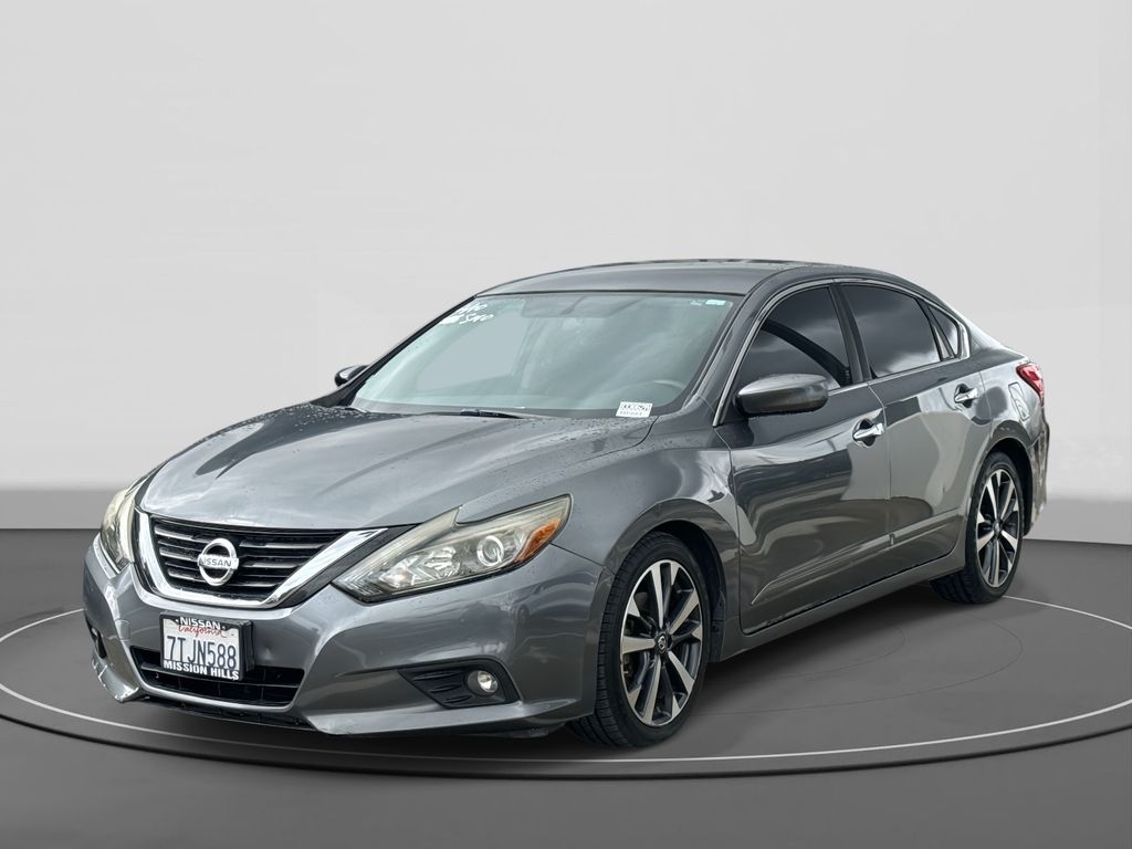 2016 Nissan Altima SR
