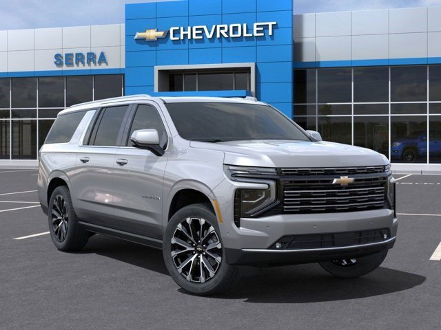 2025 Chevrolet Suburban High Country photo 2