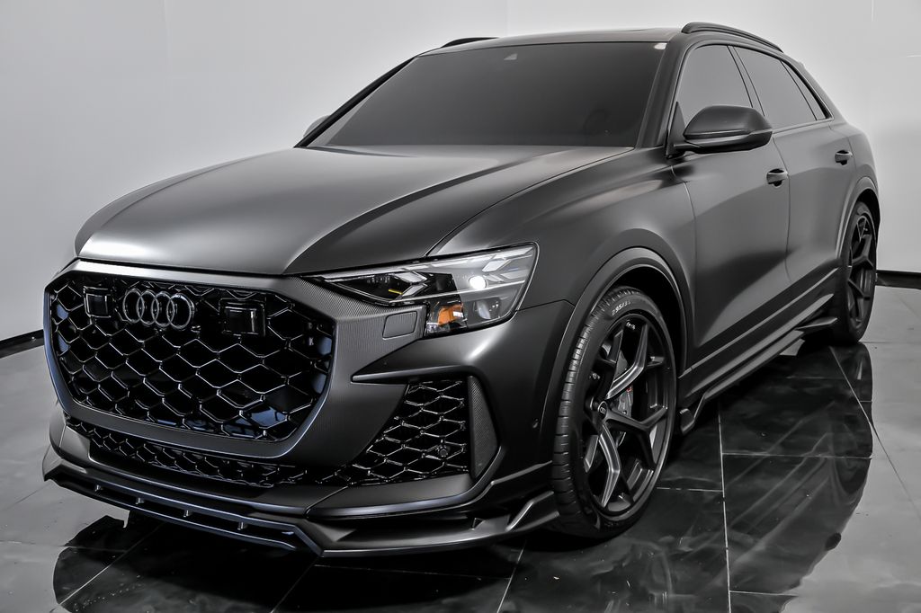 Image of Pre-Owned 2025 Audi RS Q8 performance 4.0T