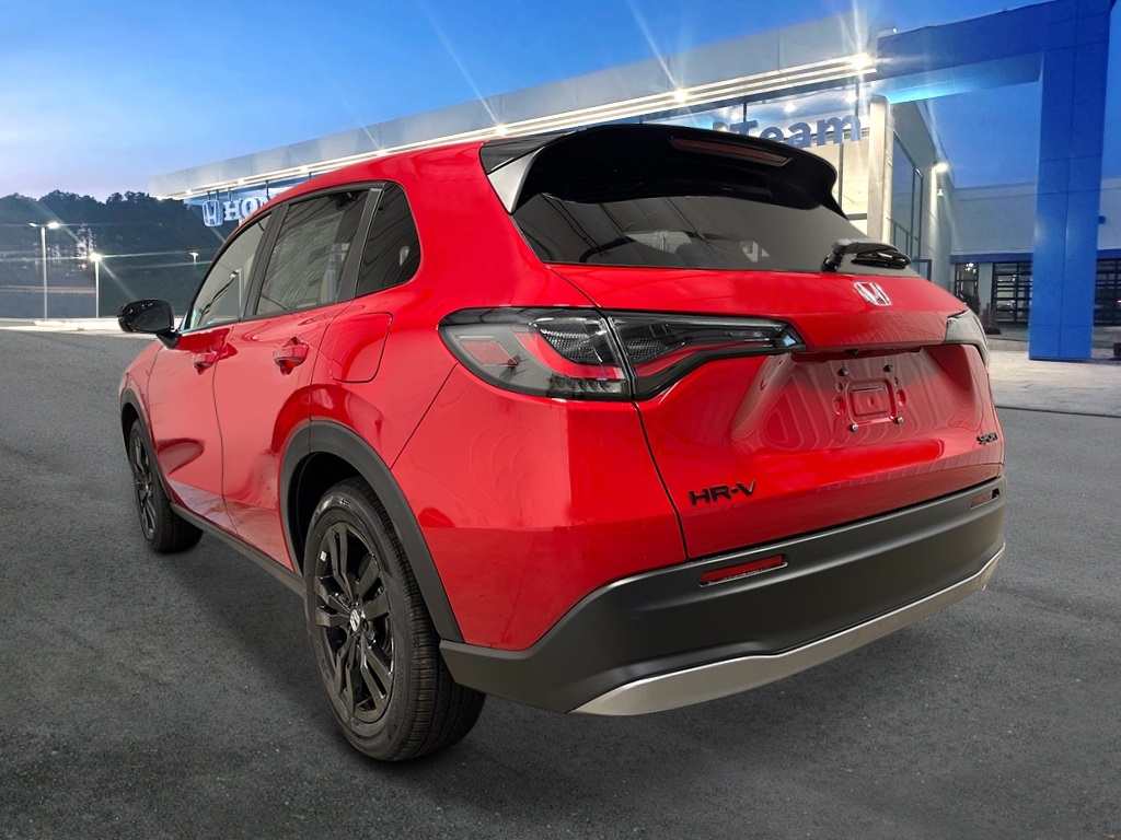 2026 Honda HR-V Sport photo 3