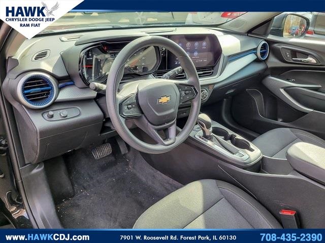 2025 CHEVROLET TRAX - Image 9