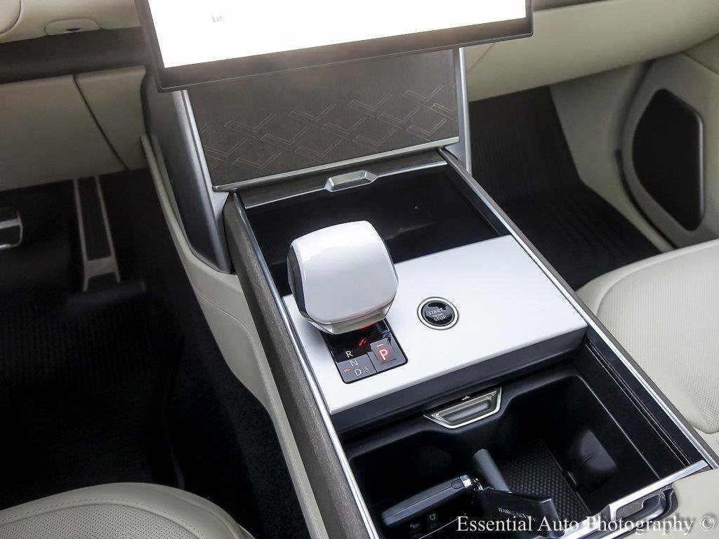 2025 LAND ROVER RANGE ROVER - Image 33