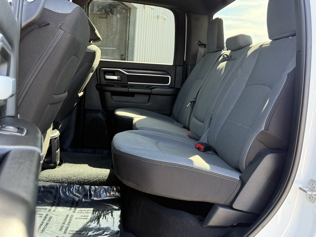 2024 Ram 2500 Big Horn photo 19