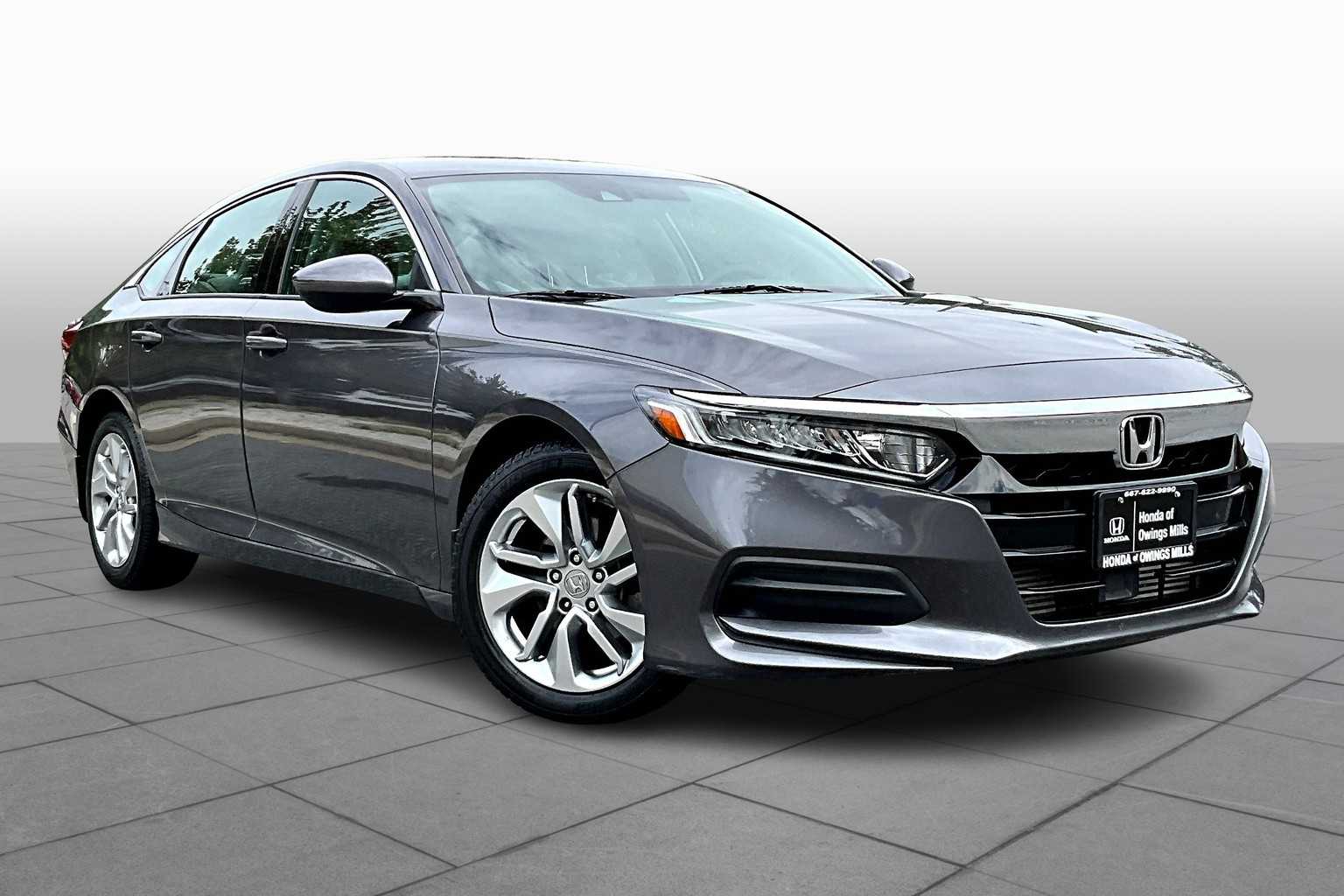 2019 Honda Accord LX 1.5T photo 2