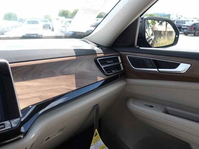 2026 Volkswagen Atlas SE photo 14