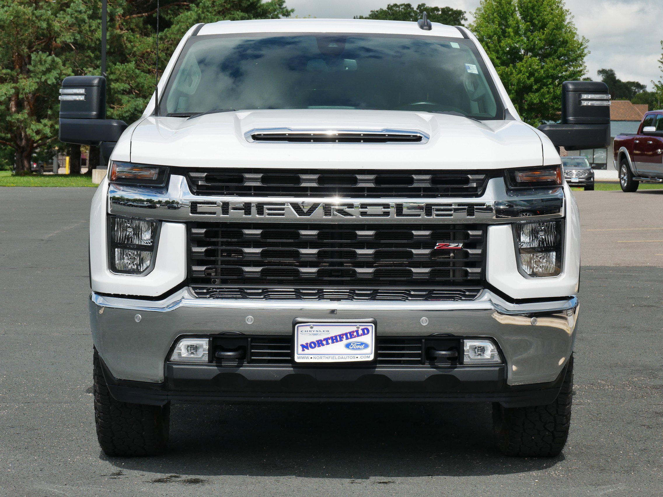 2021 Chevrolet Silverado 2500HD LT photo 3