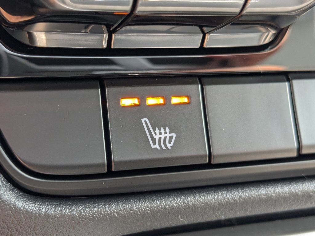 2025 Mazda CX-90 3.3 Turbo Preferred photo 25